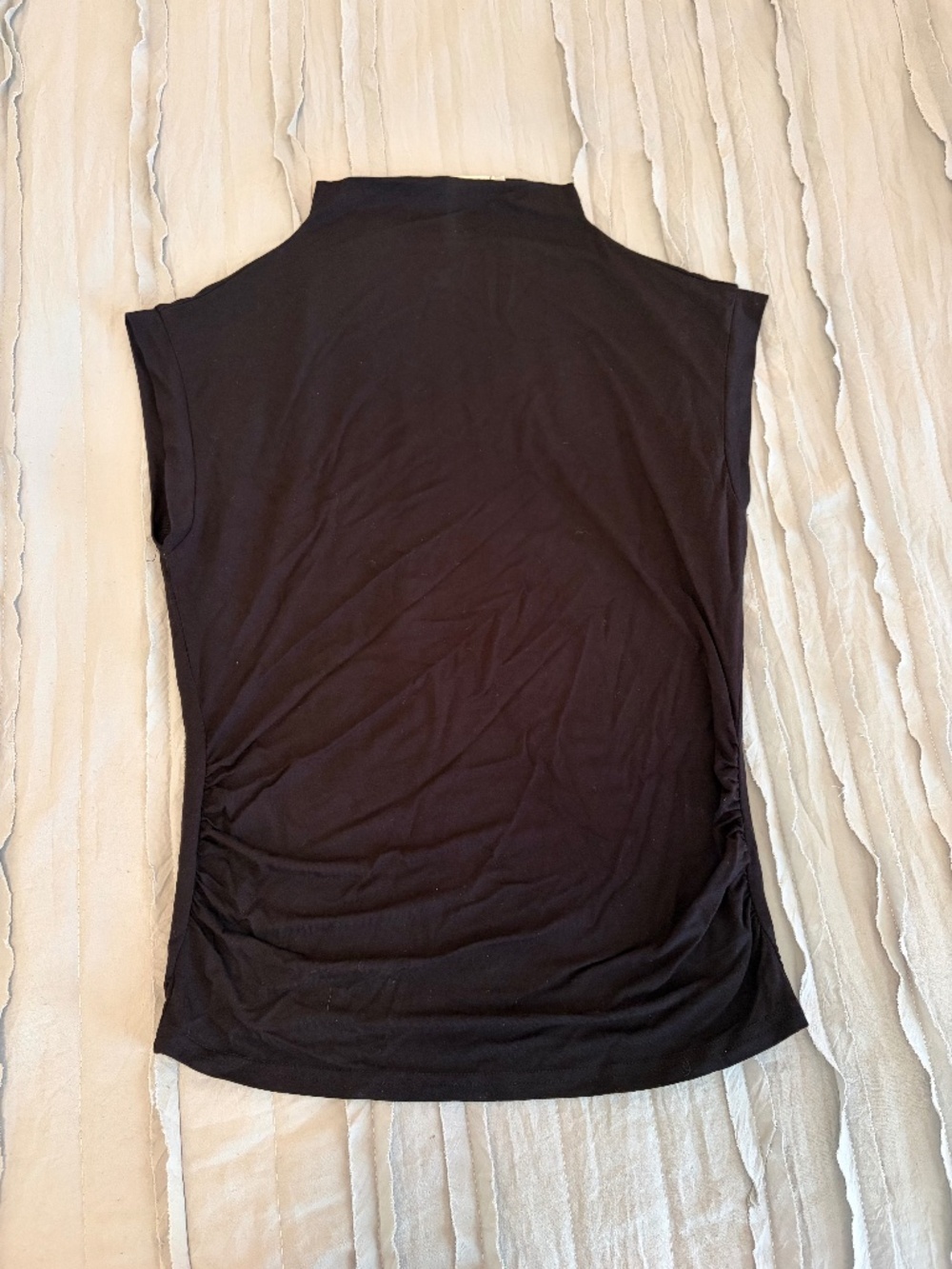 Darong High Mock Neck Sleeveless Tank | Size M